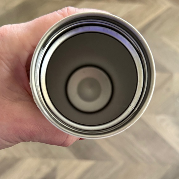 Vuori Branded Miir White Insulated Water Bottle - 20oz - Picture 5 of 6